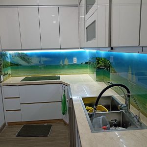 Kính ốp bếp hoa văn 3D