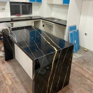 Thi công đá ốp bàn bếp CT33